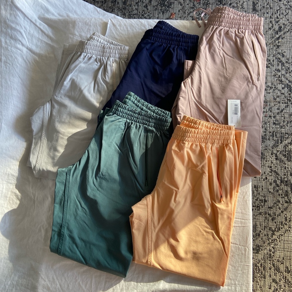 Bundle outdoor voices rectrek womens pants size Small (2) pairs included